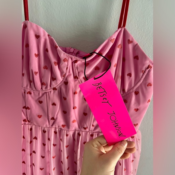Betsey Johnson Heart Print Dress - Picture 4 of 6